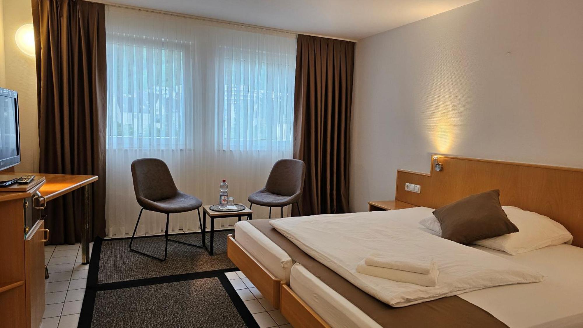 Elha Hotel 3*
